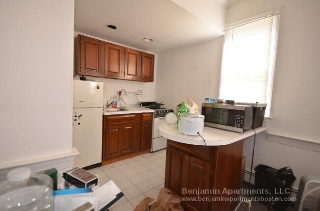 Foto del edificio - 61 S Huntington Ave