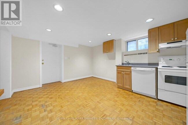 Photo du bâtiment - 12 Foxbar Rd