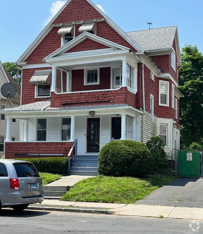 Building Photo - 67 Sisson Ave