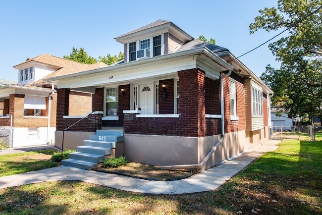 Building Photo - 4 br, 2 bath House - 643 S. 42nd St.