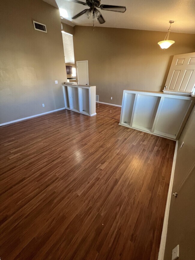 Building Photo - 8072 E Snakeroot Dr