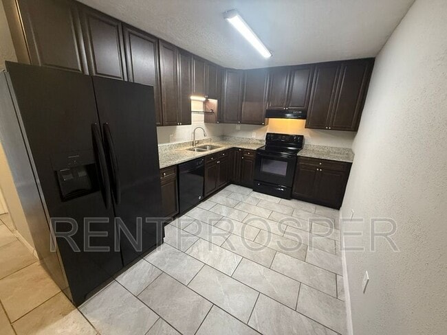 Photo - 435 Eaton St Apartment