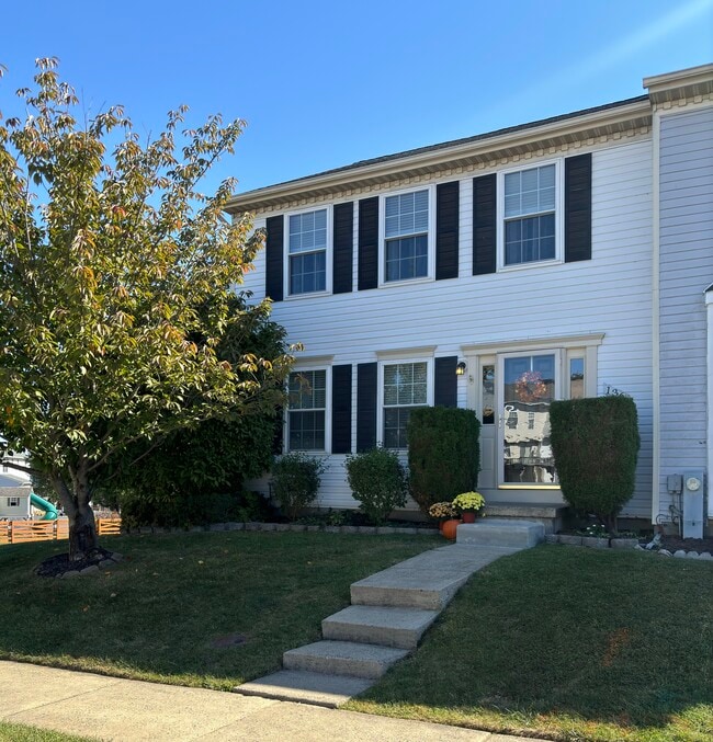 Building Photo - 136 Bluebill Ct