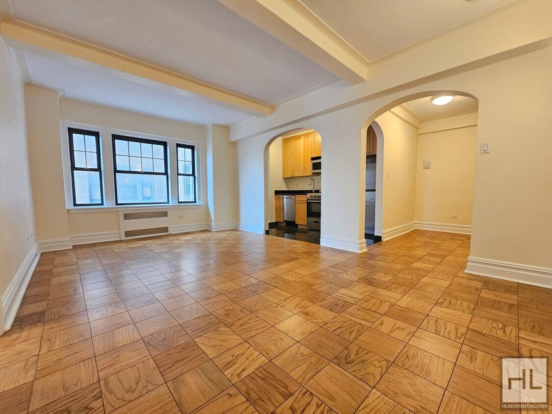 Primary Photo - 1-Bedroom Apartment in West Village | 9th ...