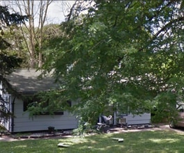 Building Photo - 4102 S Deerfield Ave