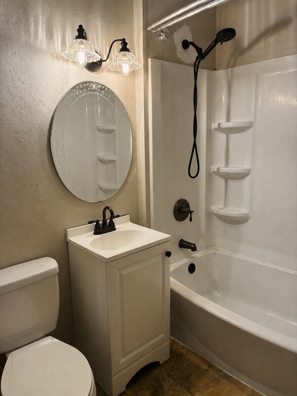 Building Photo - 227 Matador St