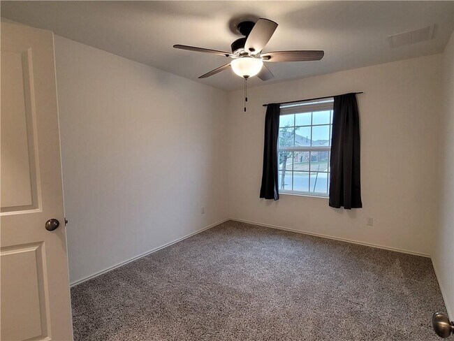 Building Photo - 1301 Nokota Bnd