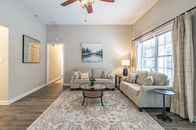 Foto del edificio - 104 Kingston Pointe Dr