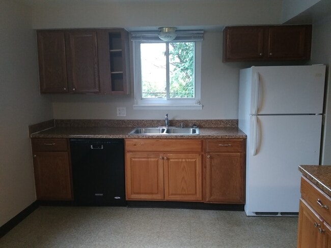 Foto del edificio - 1551 Lee Terrace Dr