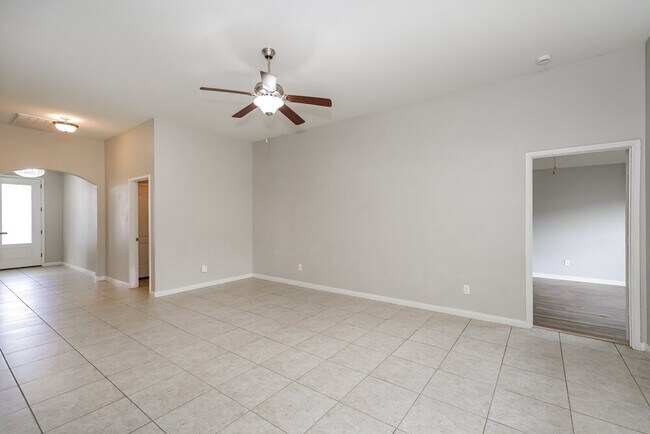 Foto del edificio - 4608 Conley Ln