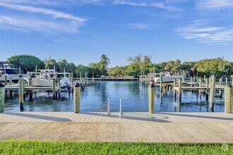 Building Photo - 2724 Treasure Cove Cir