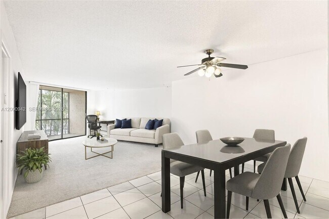 Foto del edificio - 3800 N Hills Dr