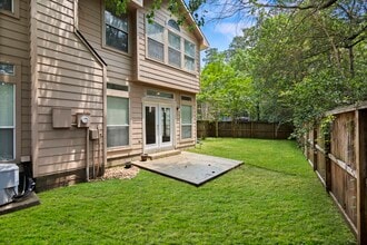 Building Photo - 19 Endor Forest Pl