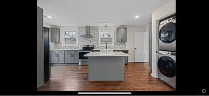 Building Photo - 565 Lockwood Ct