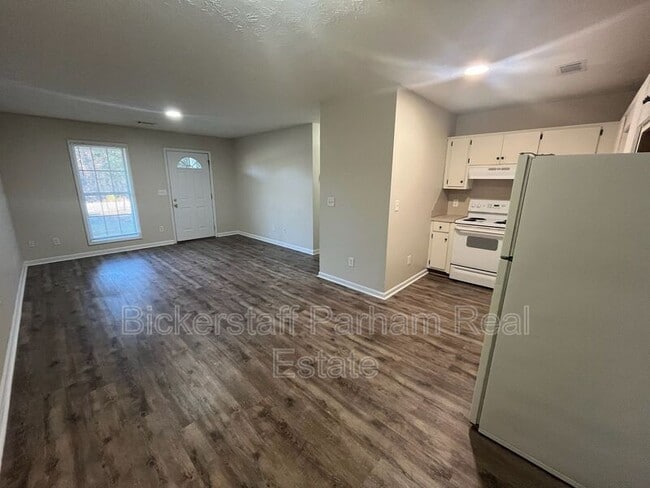 Building Photo - 36 Crosswinds Rd