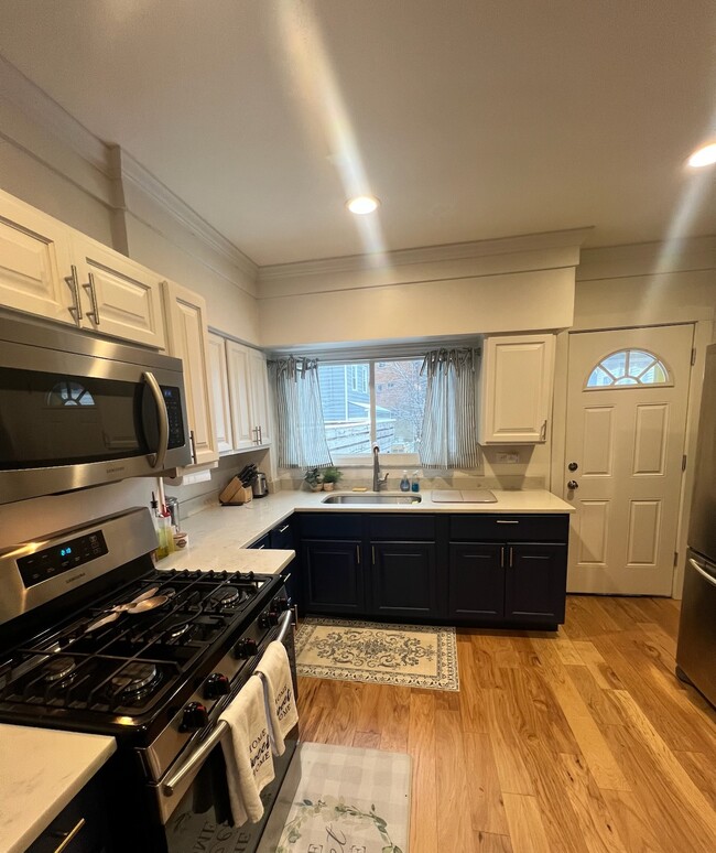 Photo - 518 54th St House