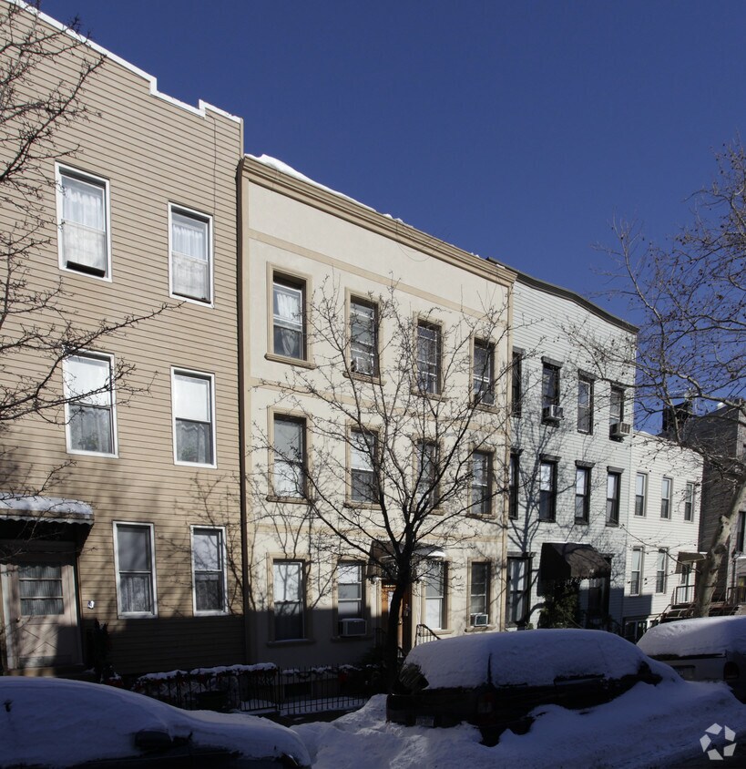 Primary Photo - 193 Kent St