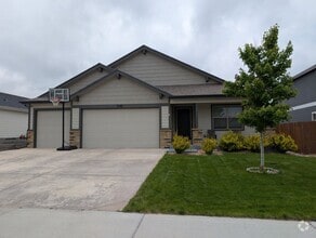 Building Photo - 1116 Cottontail Ln