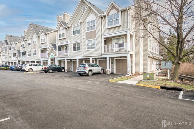 Building Photo - 10 Guisborough Way