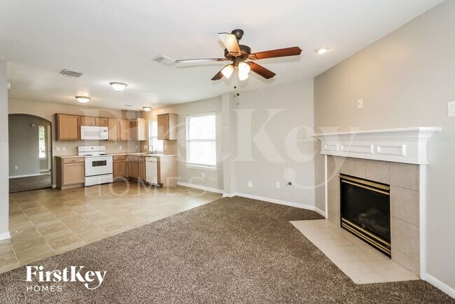 Foto del edificio - 19010 Brownstone Mills Dr