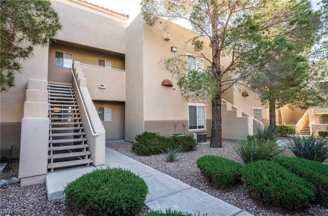 1908 Villa Palms Ct Unit 202, Las Vegas, NV 89128 Condo for Rent in