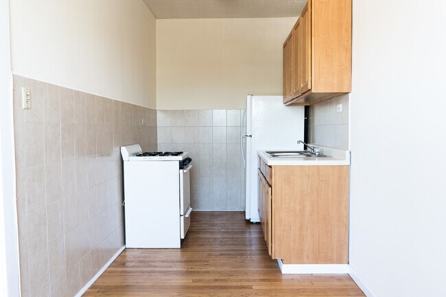 Foto del edificio - 2712 N Milwaukee Ave