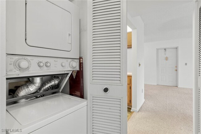Foto del edificio - 9970 Sailview Ct