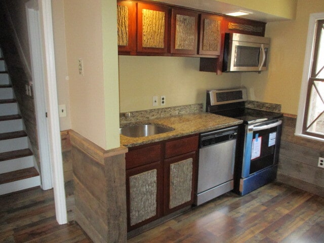 Building Photo - 116 Shagbark rd