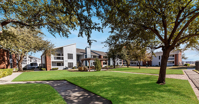 Building Photo - Brady Station Apartments