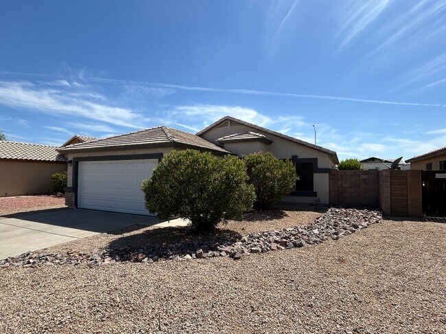 Foto del edificio - 16732 N 160th Ave