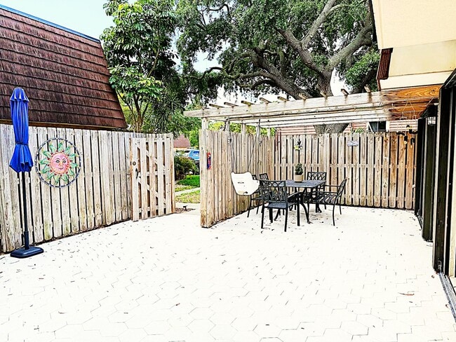 Foto del edificio - 212 2nd Ln