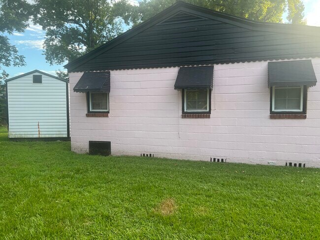 Foto del edificio - 902 Sycamore Ave