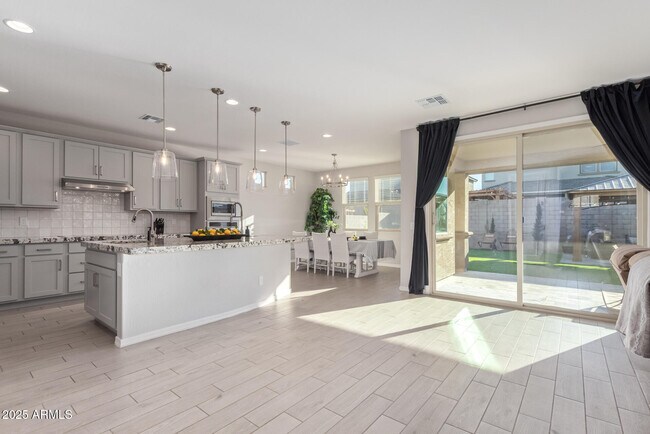 Foto del edificio - 3483 W Verde River Rd