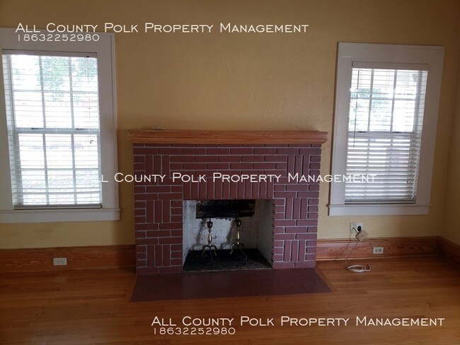Foto del edificio - 3 Bedroom 2 Bathroom Single Family Home
