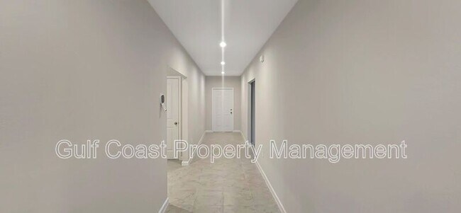 Building Photo - 606 172nd Ct E