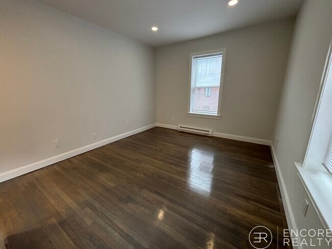 Foto del edificio - 529 Beacon St