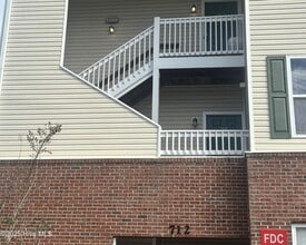 Building Photo - 712 Indica Ct