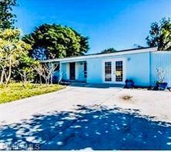 Primary Photo - 161 Tahiti Rd