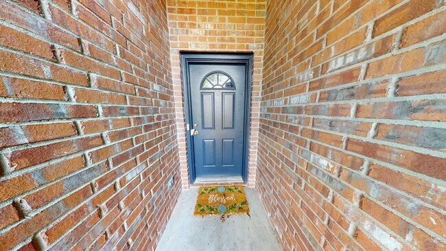 Foto del edificio - 106 Cedar Ridge Dr