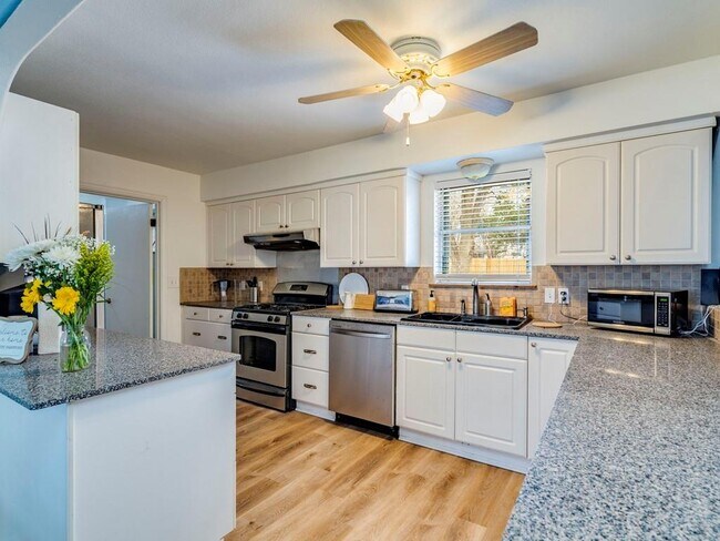 Foto del edificio - 105 Maynard St