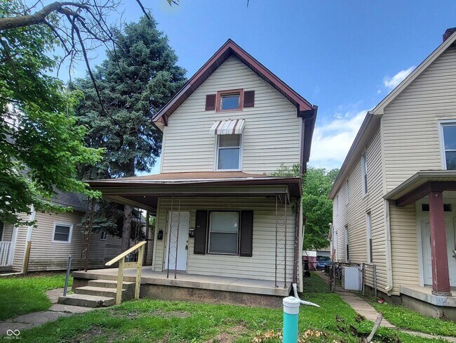 Foto del edificio - 86 N Holmes Ave