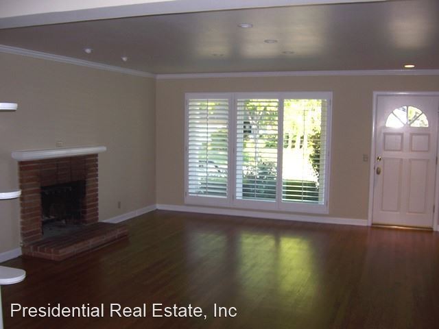 Building Photo - 2 br, 1 bath House - 2404 Palm Ave