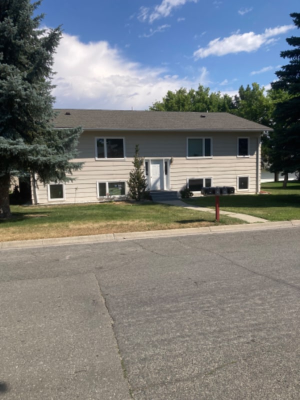 2120 Billings Ave Unit Apartment B, Helena, MT 59601 Room for Rent in
