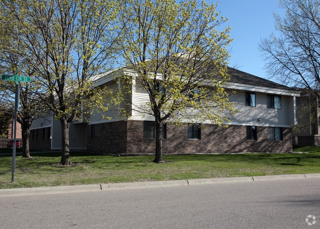 Building Photo - Cedar Acres Apartments