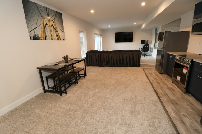 Foto del edificio - 4703 Tripper Ln