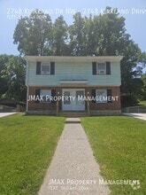 Building Photo - 2748 Kirkland Dr NW