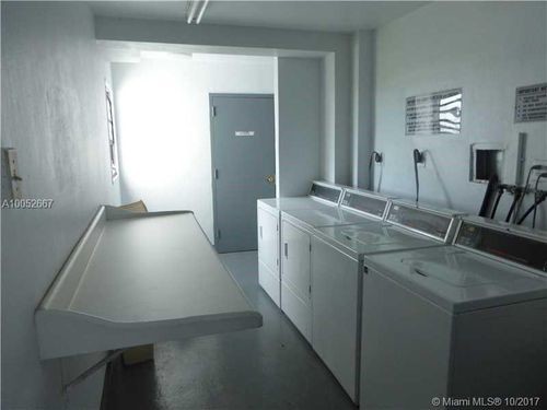 Foto del edificio - 20500 E Country Club Dr
