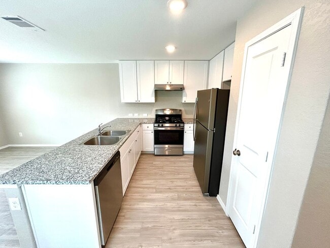 Building Photo - Modern Two-Story Home with Garage & Fenced Yard!