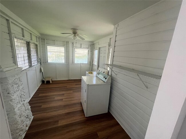 Building Photo - 1880 NW 28th St