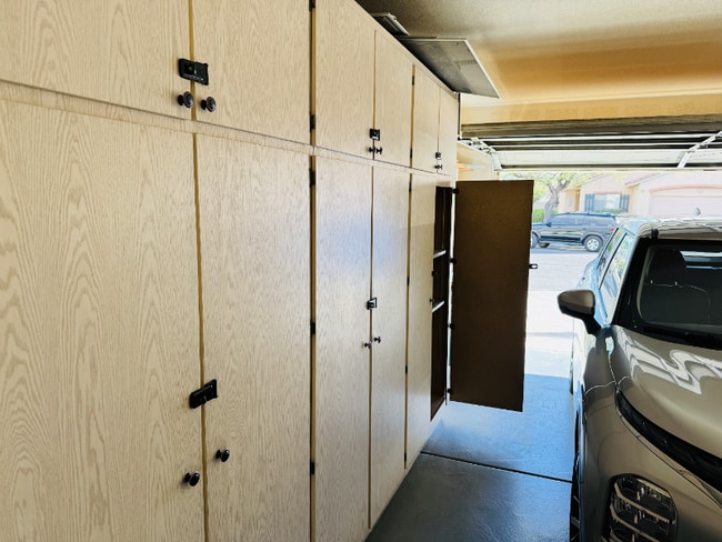 Foto del edificio - 7816 Pinnochio Ave